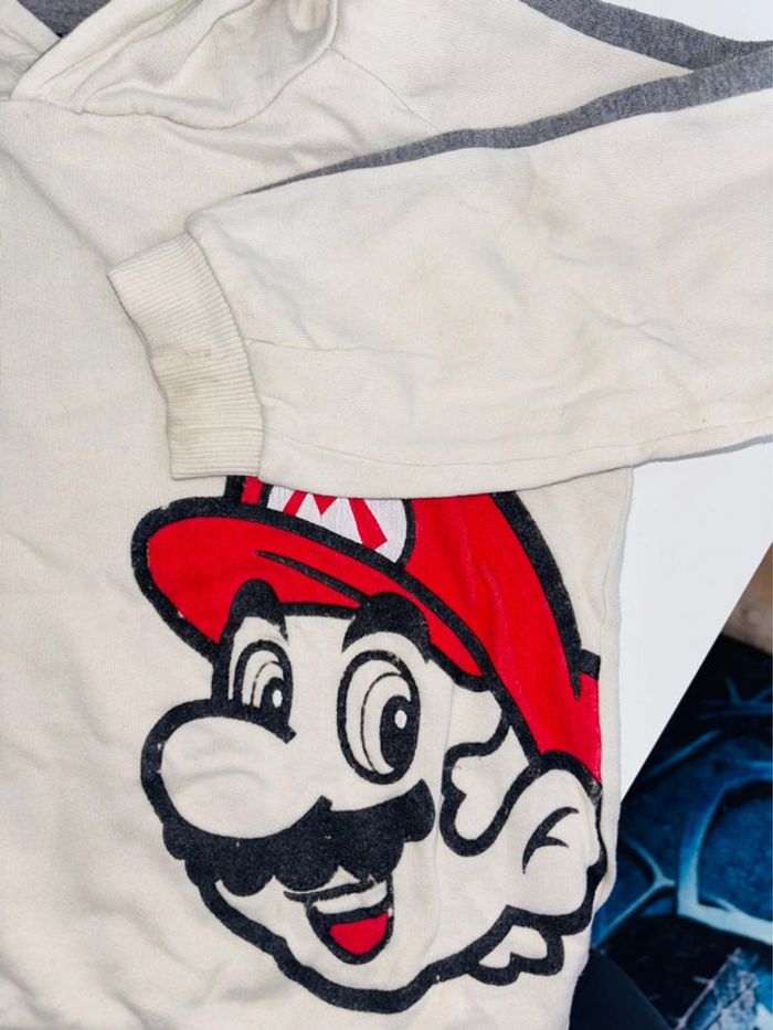 Sweat Mario satisfaisant 6 ans - photo numéro 3
