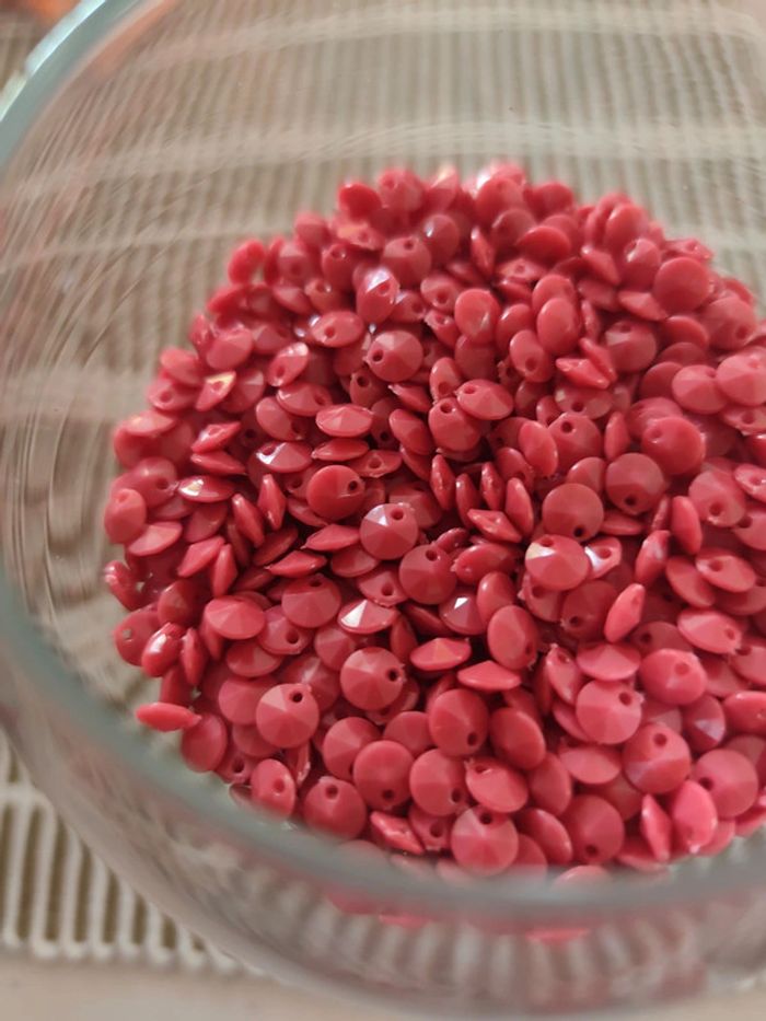 70g de perles roses - photo numéro 2