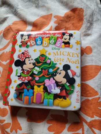 Mickey fête Noel