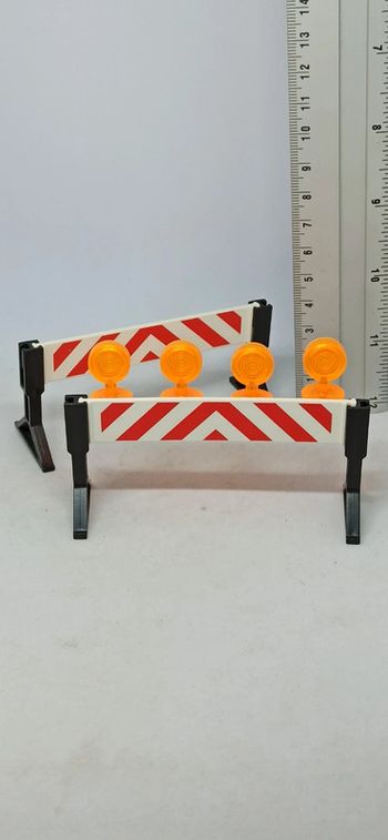 Barrières de chantier playmobil