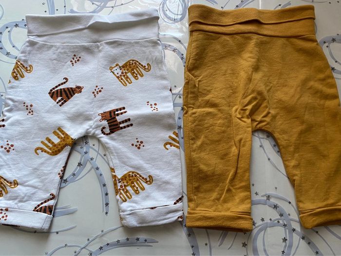 Lot t-shirt/pantalon - photo numéro 2