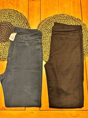 Lot 2 jeggings neufs 