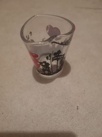 Verre cœur parie