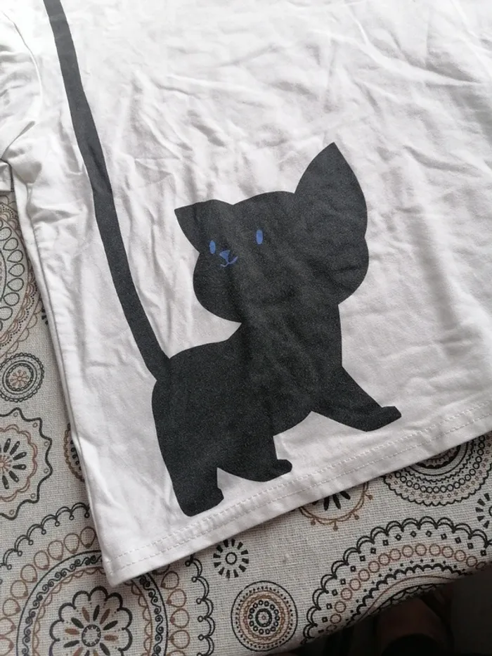 T-shirt Shein 10 ans - photo numéro 2