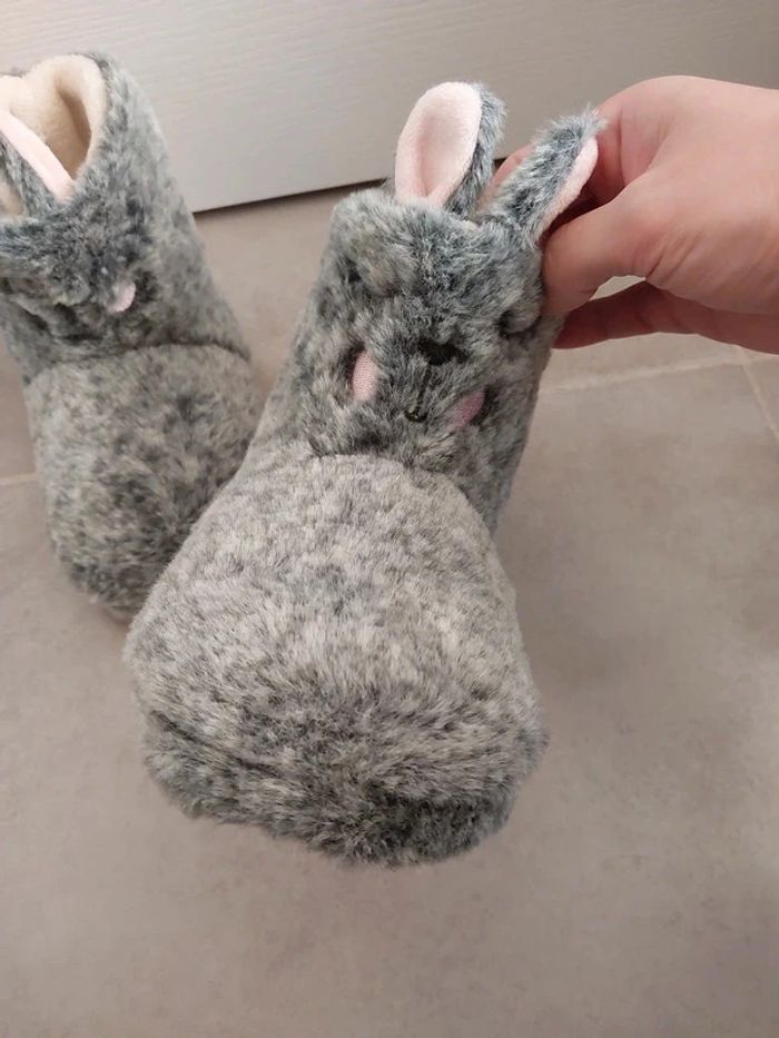 Chausson lapin fourrés taille 29 lovely skull