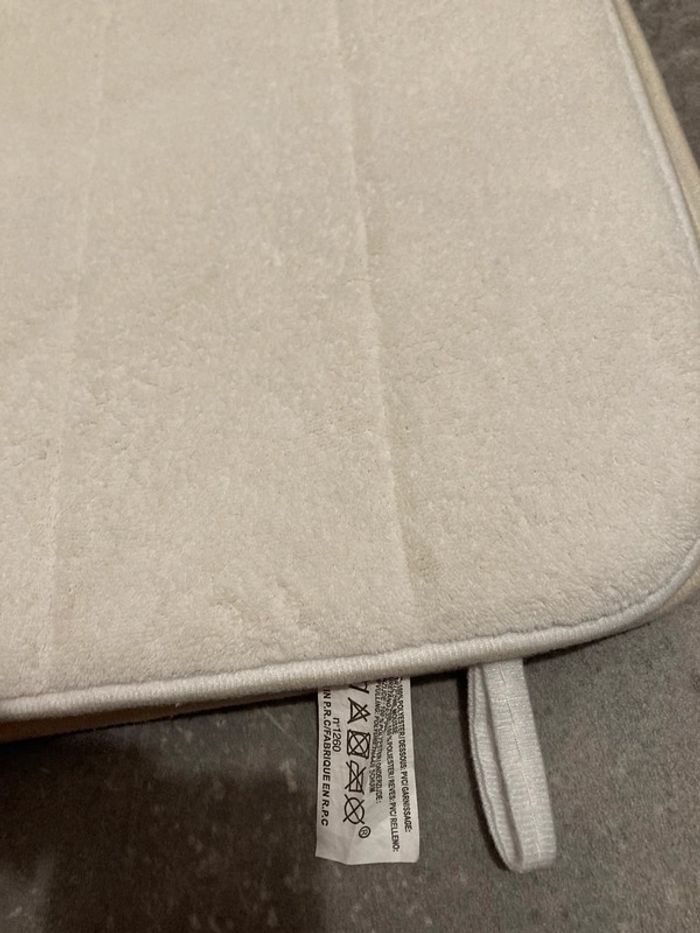 tapis de bain antidérapant neuf