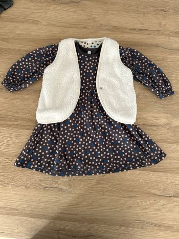 Ensemble Robe et gilet sans manches bébé fille taille 12 mois Zeeman