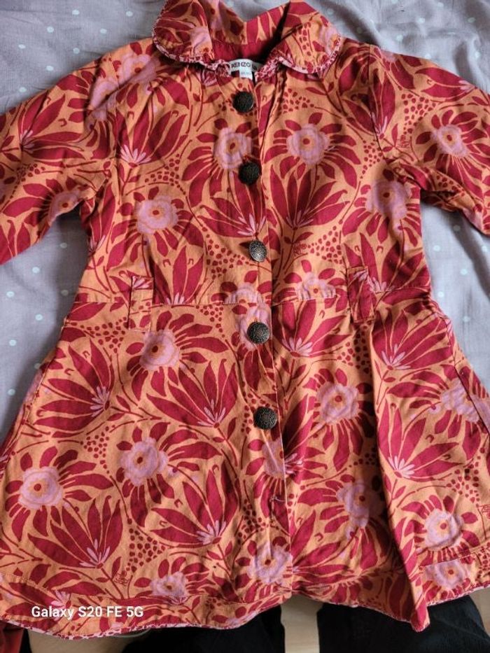 Robe à boutons
