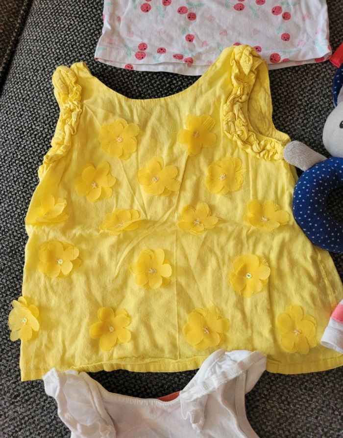 Lot 6 débardeurs 12 mois - photo numéro 5