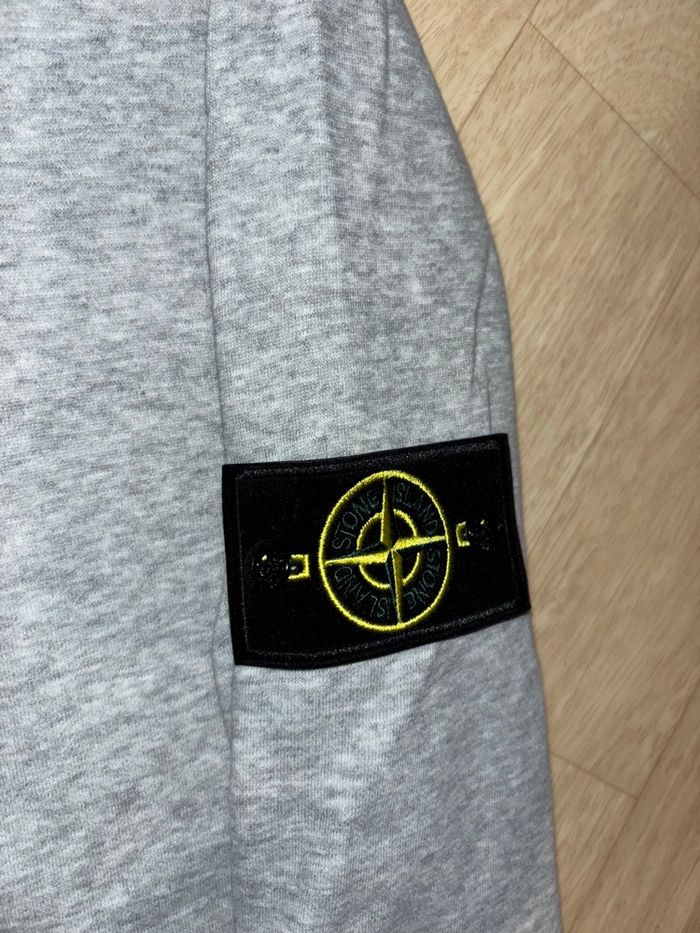 Pull stone Island gris - photo numéro 5