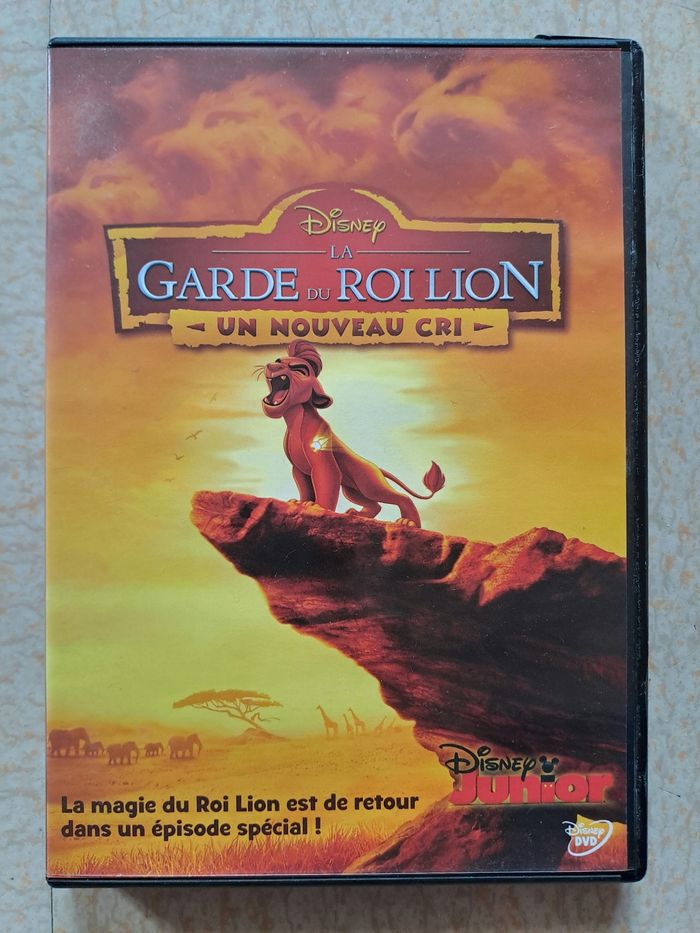 DVD LA GARDE DU ROI LION : un nouveau cri / "  Disney "