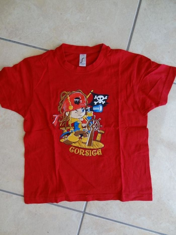 t-shirt Corsica neuf T 8ans