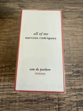 Narciso Rodriguez all of me  eau de parfum intense