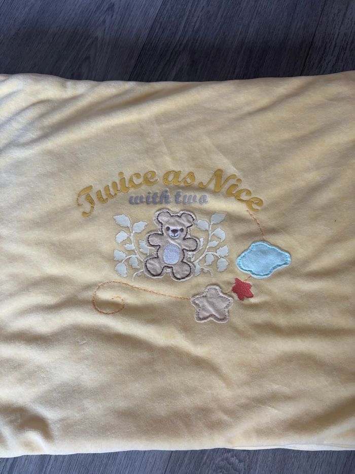 Tour de lit Disney - photo numéro 3