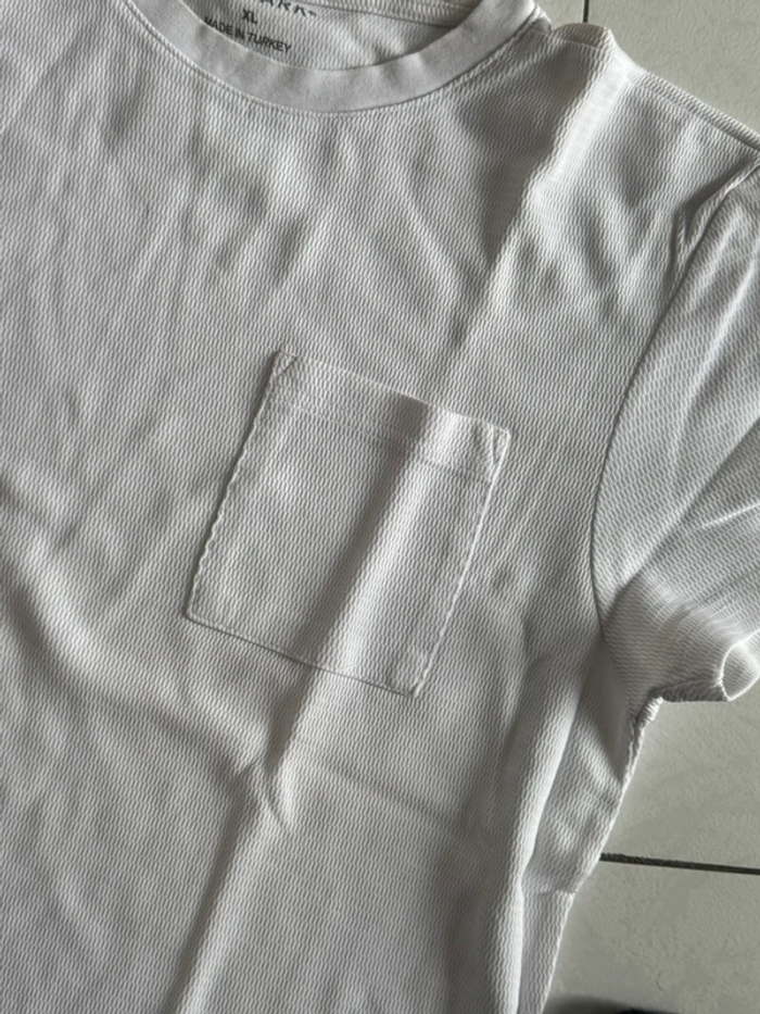 TeeShirt - photo numéro 4