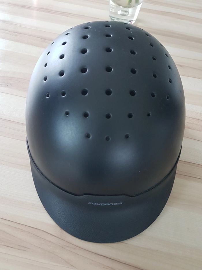 Bombe  d'équitation réglable 55-58 cm