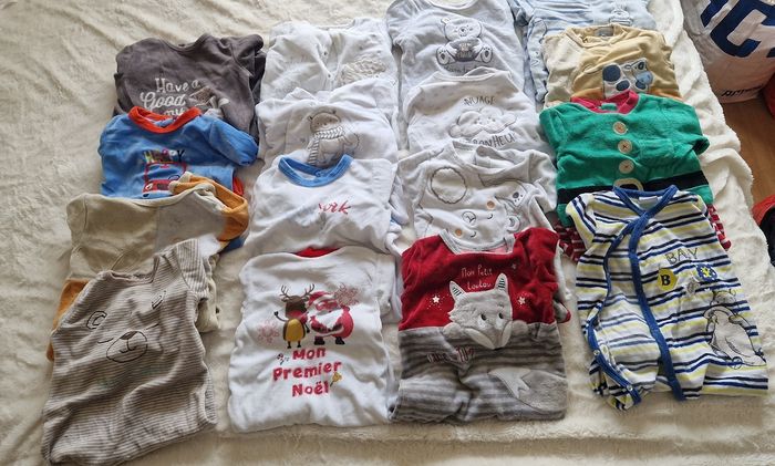 6 mois garcons - photo numéro 4