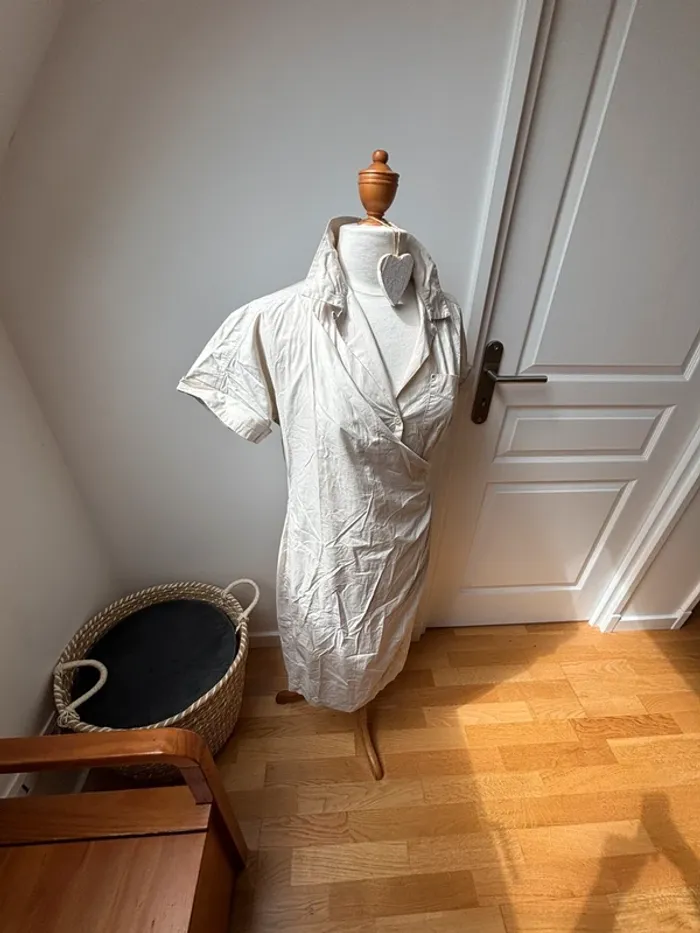 Sublime Robe portefeuille beige Max Mara Weekend – Taille 40 (FR) - photo numéro 5