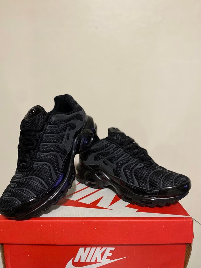 Basket Nike air tn 34