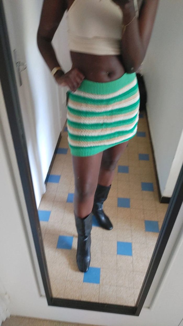Mini jupe en maille blanche et verte - photo numéro 12