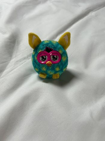 Peluche Furby