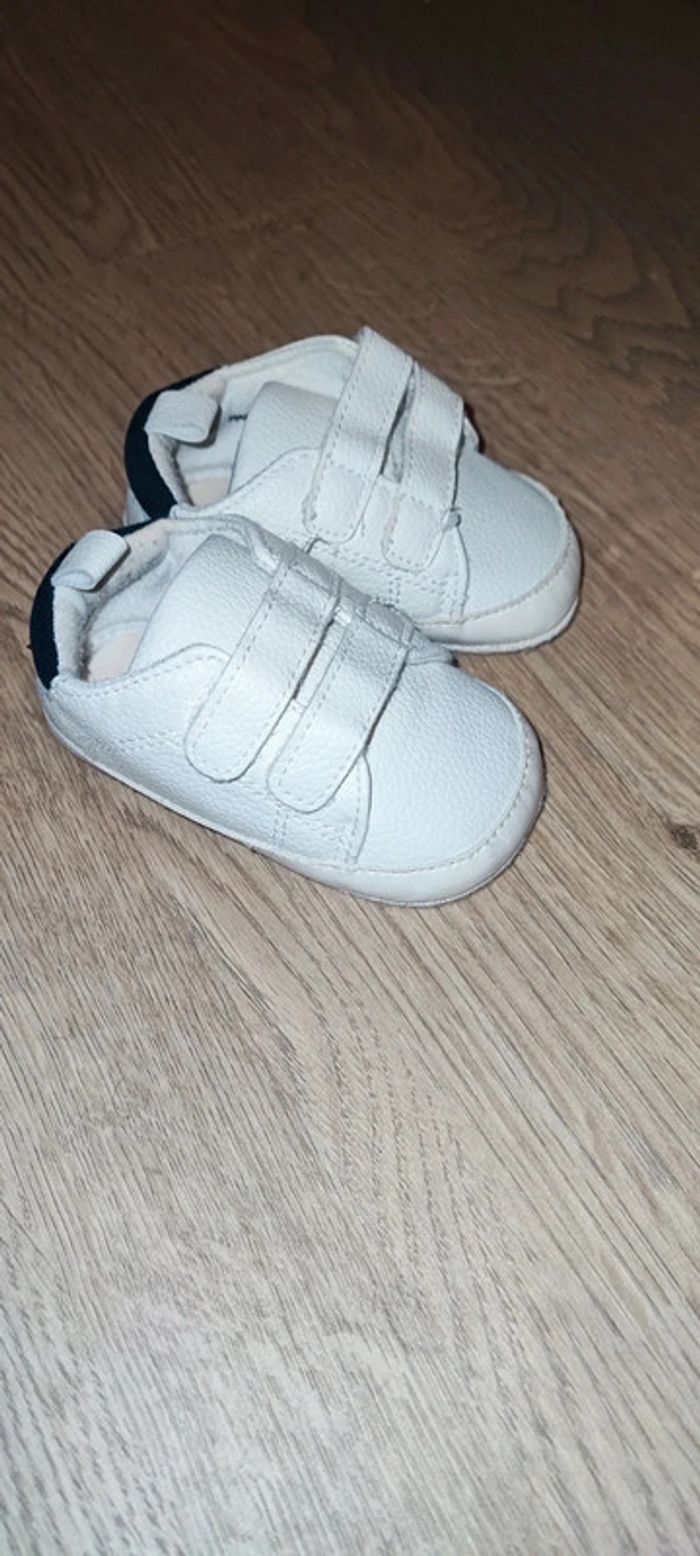 Lot de 8 chaussures en très bon état taille 20-23 - photo numéro 5