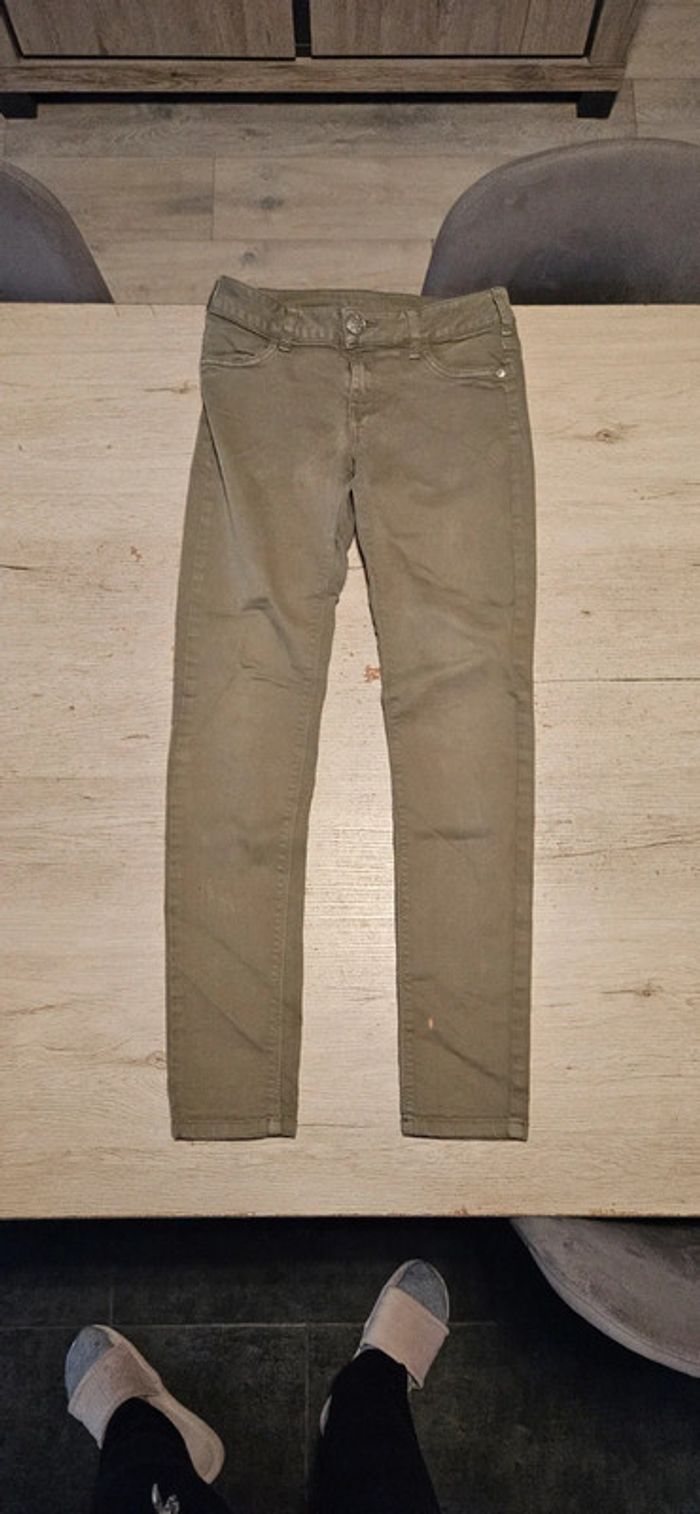 Pantalon fille stretch kaki, C&A, 164 (14ans) - photo numéro 2