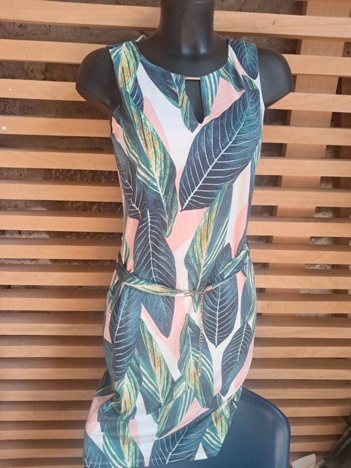 K Design robe été T.36/38 neuve