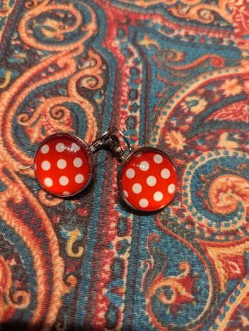 Boucles d'oreilles rouge