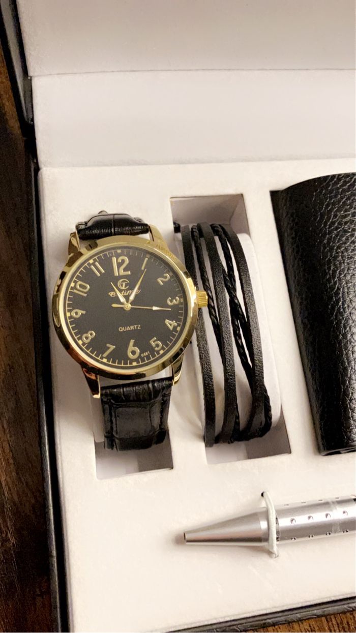 Magnifique coffret cadeau montre Quartz homme - photo numéro 2