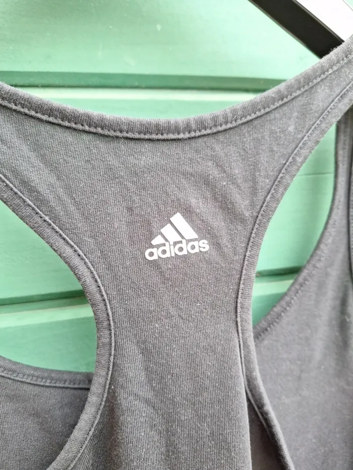 Débardeur sport Adidas 🔥 - photo numéro 4