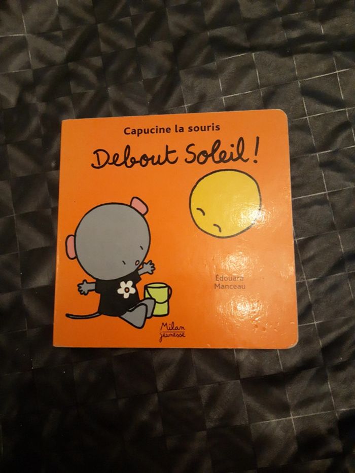 Livre capucine la souris