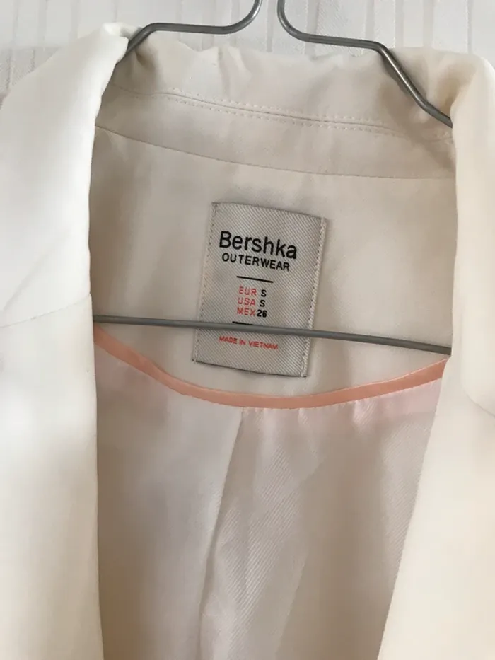 Veste blanche Bershka S - photo numéro 4