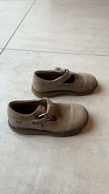 Chaussures à boucle