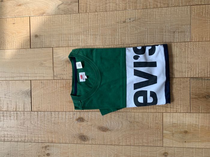 T-shirt Levi's Vert, Blanc et Bleu marine - photo numéro 5