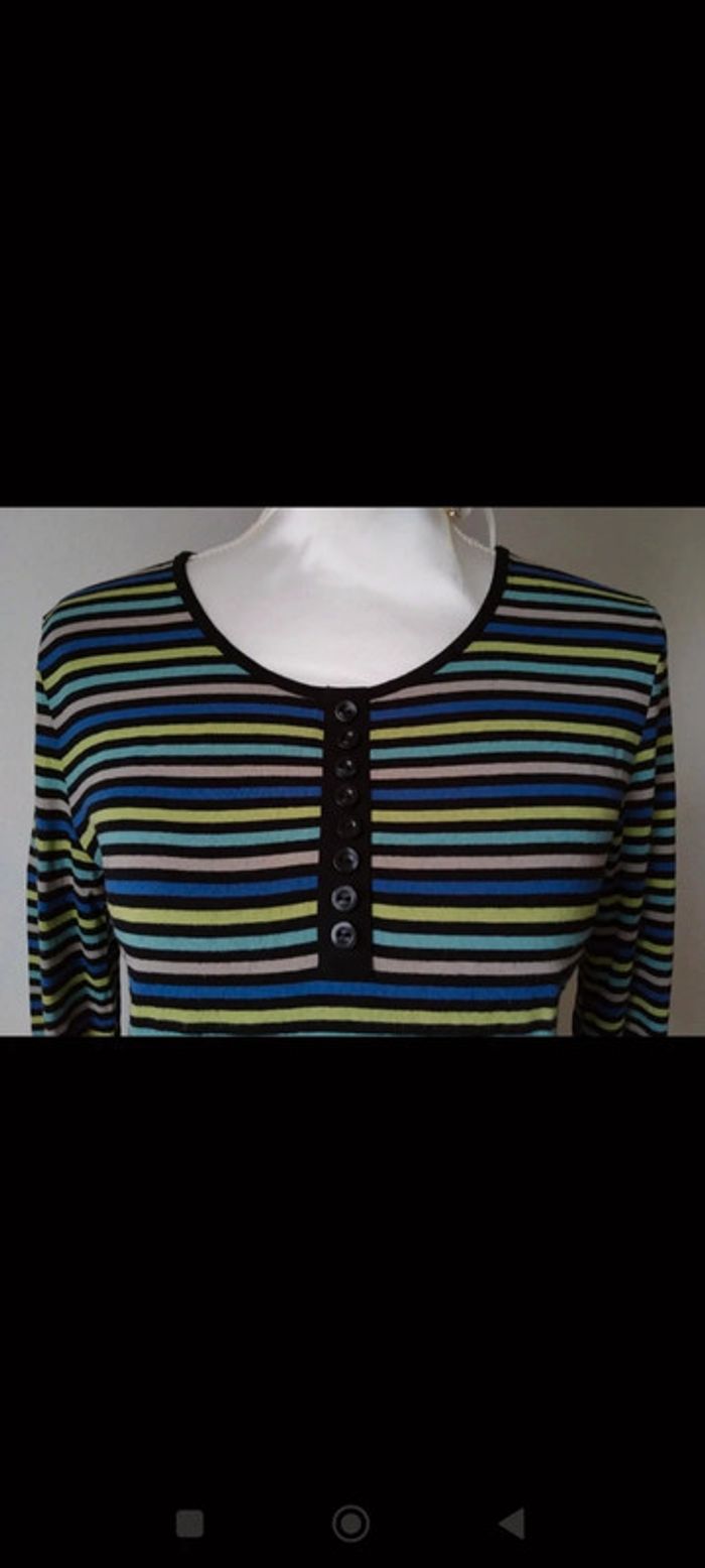 T-shirt manches longues taille 36 - photo numéro 2