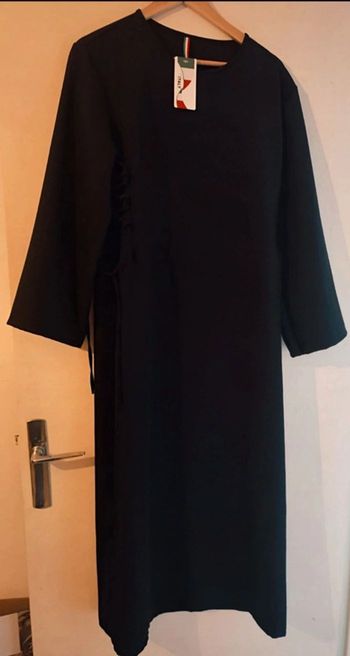 Robe longue noire ajustable neuve 36 Au 44