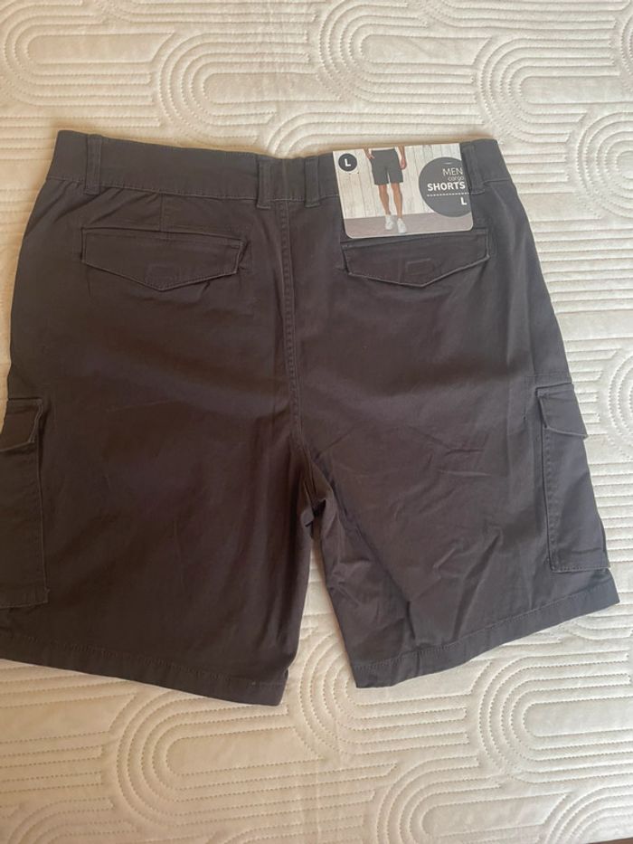 Short cargo homme - photo numéro 2