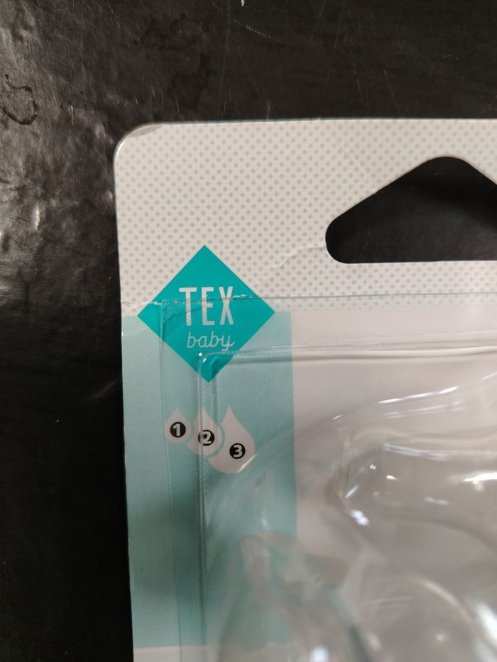 3 Tétines pour biberon TEX 0-6 mois 3 vitesses