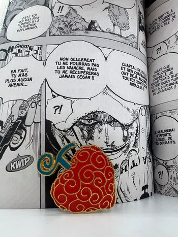 Pin’s fuit du démon Trafalgar law