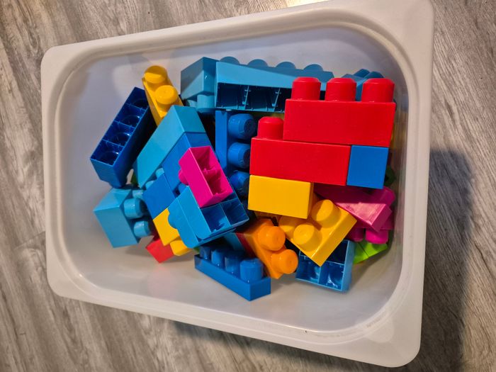 Lot de 150 mega blocks
