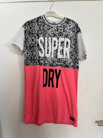 Robe t-shirt superdry taille xs