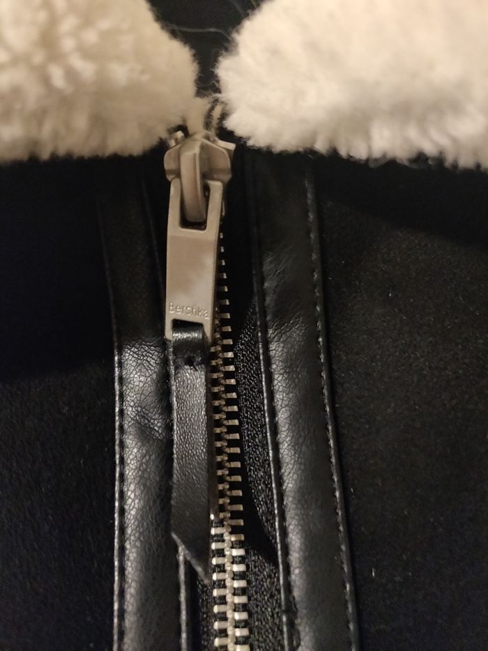 Veste Bershka excellent état - photo numéro 4