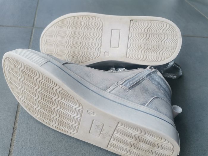 Chaussures fille pointure 34 - photo numéro 7