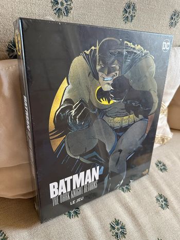 NEUF sous blister Le jeu de société Batman The Dark Knight Returns 		Don't Panic Games