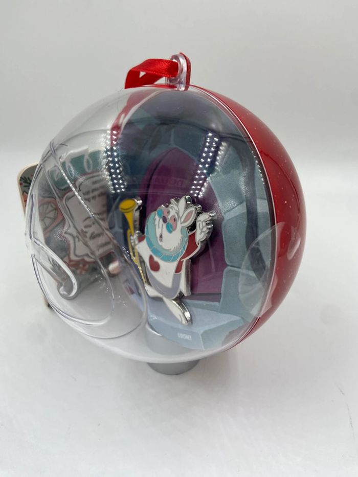 Ornement pin’s et objets mystères édition limitée Lapin blanc, Alice au pays des merveilles - photo numéro 2