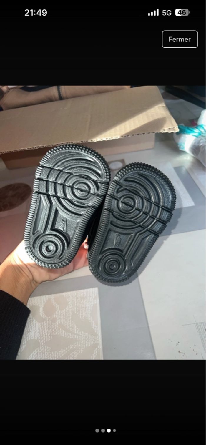 Chaussures nike bébé - photo numéro 3