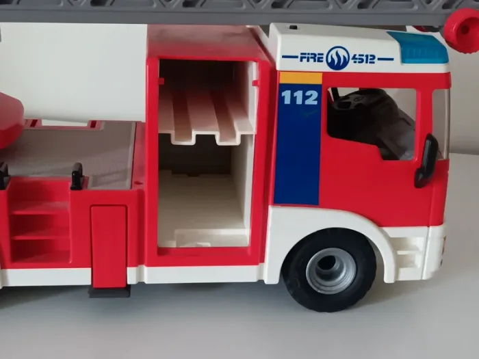 Camion pompiers playmobil - photo numéro 4