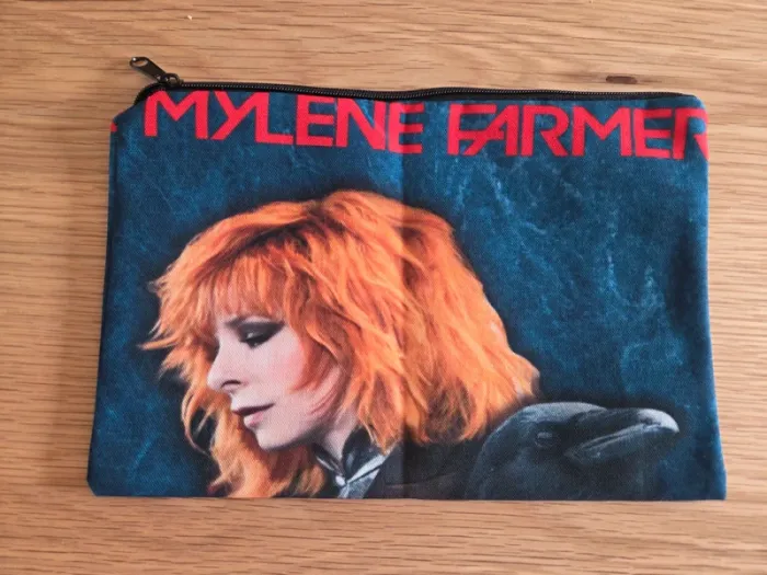 Trousse Mylène Farmer Neuve 🎀 - photo numéro 2