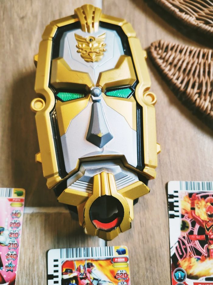 🤖 Power rangers super megaforce lecteur de cartes interactif sons et lumières marque Bandai - photo numéro 4